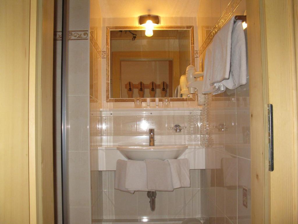 Malernhof Bed & Breakfast Kitzbuhel Room photo
