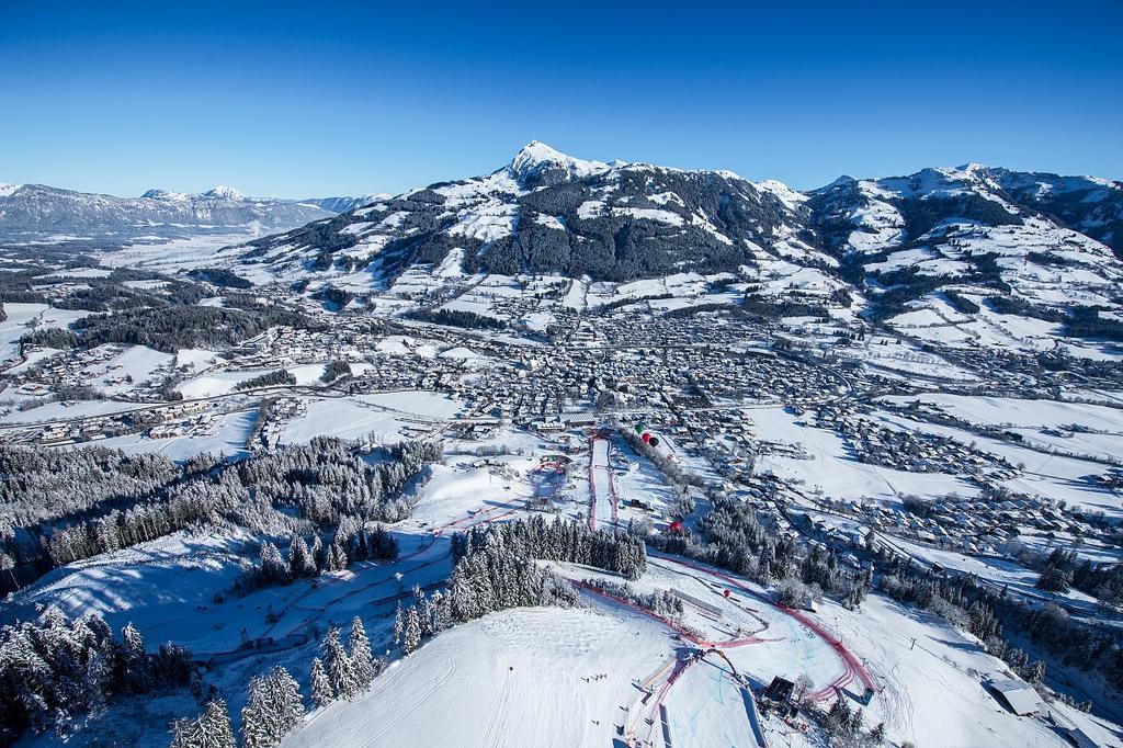 Malernhof Bed & Breakfast Kitzbuhel Exterior photo